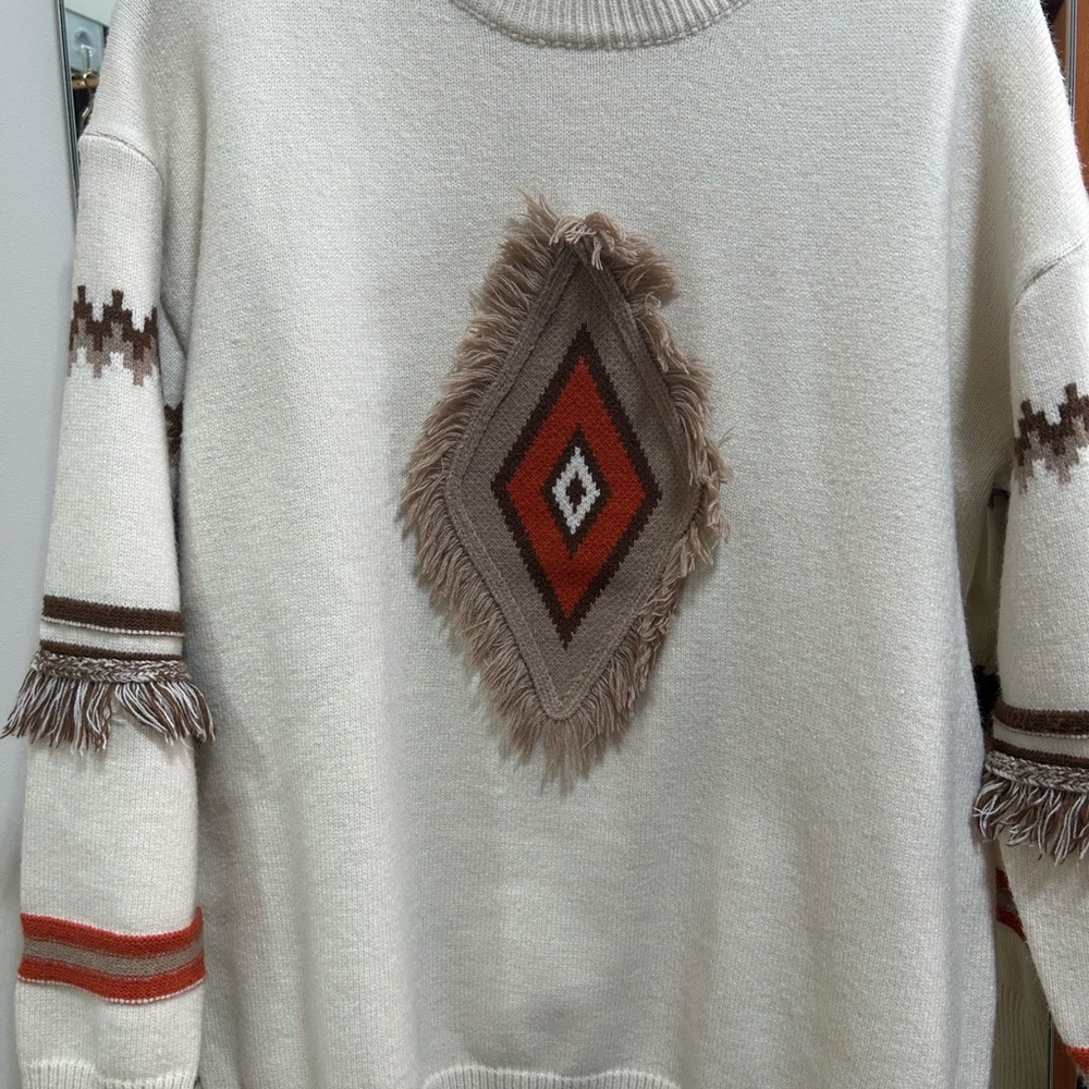 Fringed Geometric Pattern Sweater - Cream and Brown
